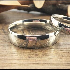 Handmade Polished Titanium Men’s Band